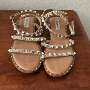 Steven madden studded flat sandals
